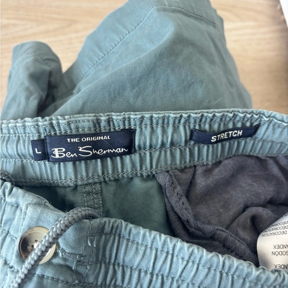 Ben Sherman Stretch Casual Shorts - Picture 3 of 4